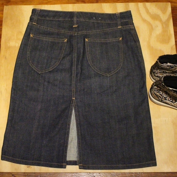 Gap Jeans Mini Skirt - Picture 2 of 2